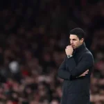 Rooney 'bóc trần' Arteta: HLV Arsenal hoảng loạn, mất bình tĩnh trước Man United 1