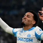 Odegaard lộ vai trò bí mật: Làm 'người dẫn đường' cho sao trẻ Arsenal Ethan Nwaneri sang Marseille 1