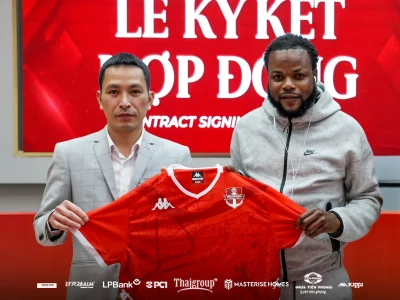 Bom Tấn Lạch Tray: Hải Phòng Chiêu Mộ ‘Ronaldo’ Jamaica, Ghi 12 Bàn/18 Trận