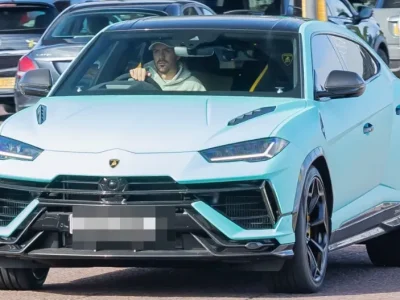 Jack Grealish Dính Án Phạt Nặng: Mất 6 Điểm Bằng Lái, Nộp Phạt 1.000 Bảng Vì Siêu Xe Lamborghini