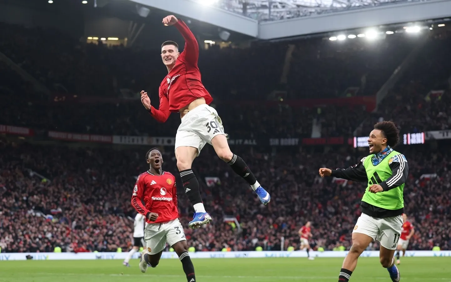 manchester-united-3-2-fulham-stats